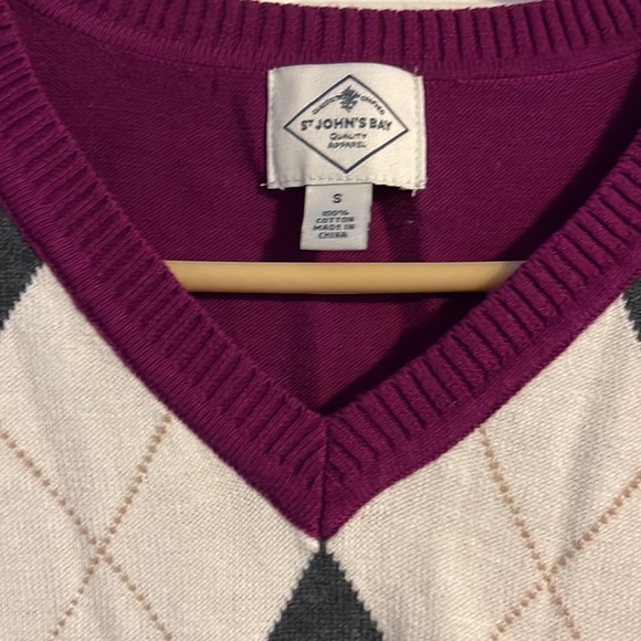 St. John’s Bay NWT argyle sweater size Small - Picture 4 of 4
